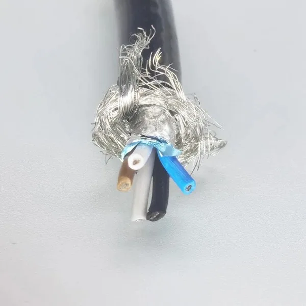 双屏蔽 Cable